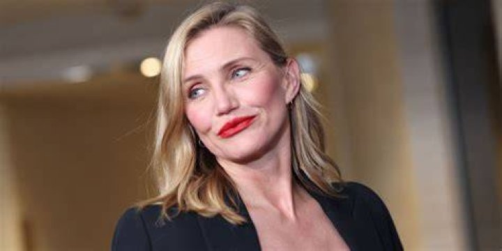Cameron Diaz Exposed In 'Sex Tape'! 'You See Everything'