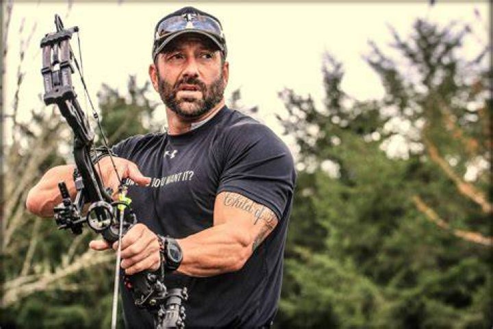 Cameron Hanes A Bowhunter's Workout Routine & Diet Plan The