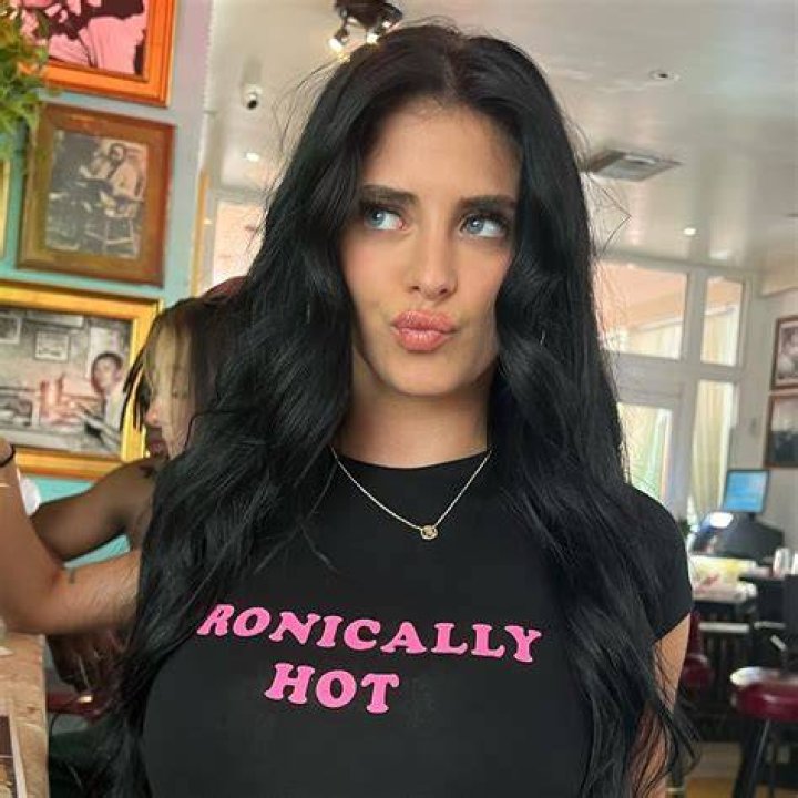 Camilla OnlyFans Net Worth: Uncovering The Financial Success Of A Rising Star