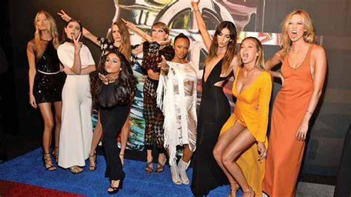 Camille Paglia Takes on Taylor Swift, Hollywood’s #GirlSquad Culture – The Hollywood Reporter