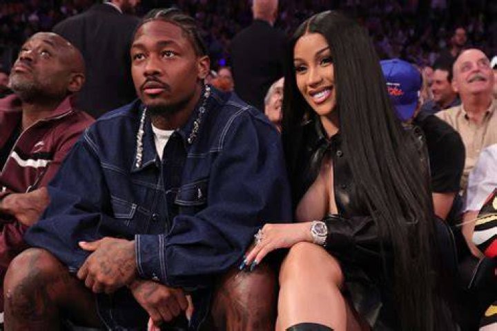 Cardi B Gives the Ladies Relationship Advice for Valentine's Day