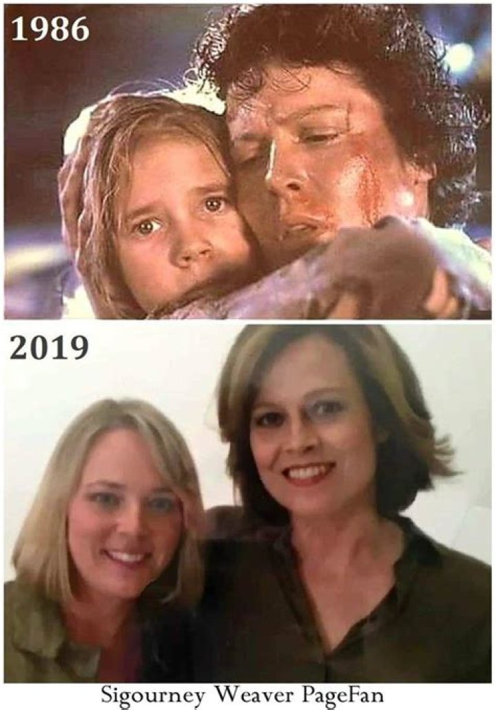 Carrie Henn and Sigourney Weaver as Newt and Ripley in Aliens