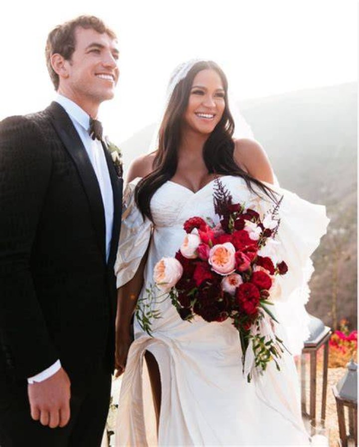 Cassie Shares Stunning Pics From Her and Alex Fine's Wedding
