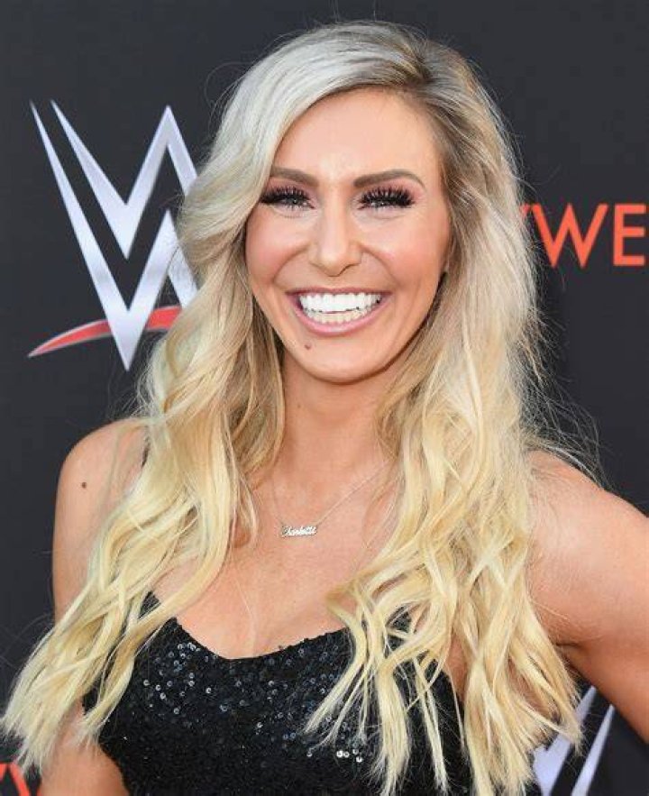 Charlotte Flair Raw Women's Champion 5th Reign Cropped