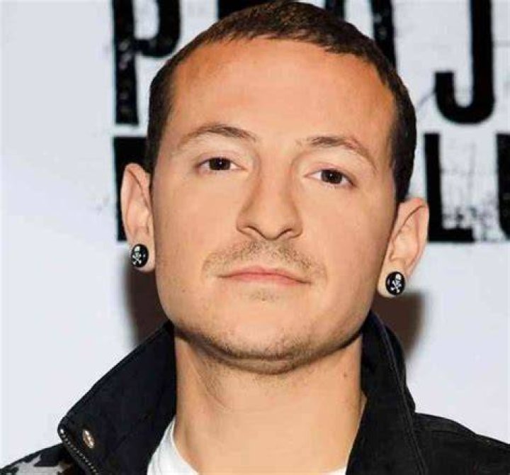 Chester Bennington Net Worth, Height, Age, Affairs, Bio and More