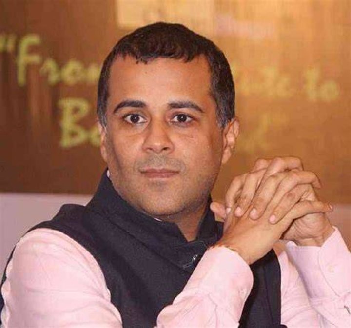 Chetan Bhagat Affairs, Height, Age, Net Worth, Bio and More