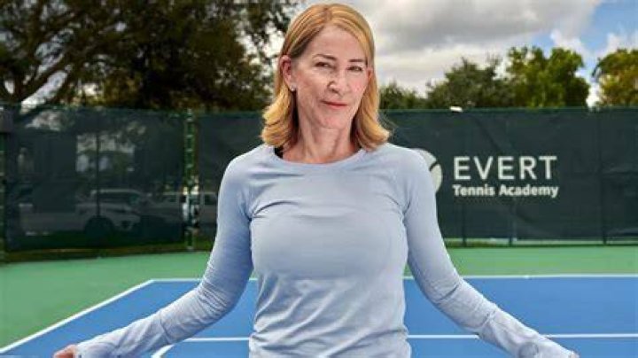 Chris Evert’s Brave Admission Once About How Serena Williams Would ‘Wipe Her off
the Court’ if They Face Each Other: ‘Not Human’