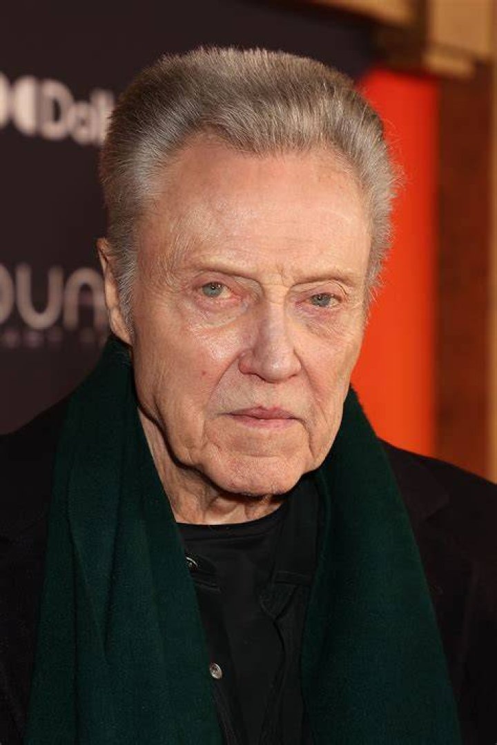 Christopher Walken holds a gun to his head in The Deer Hunter