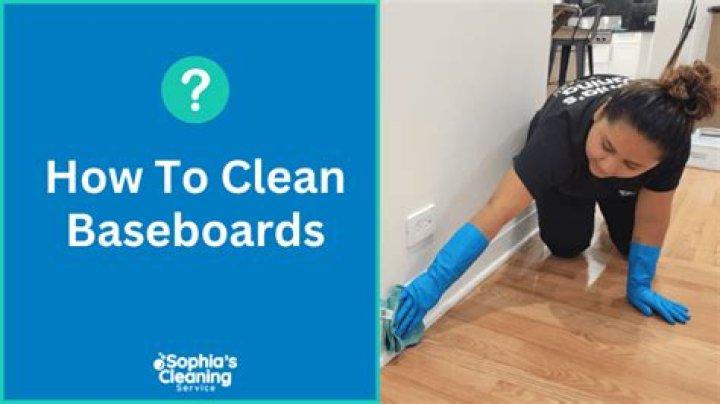 clean baseboard
