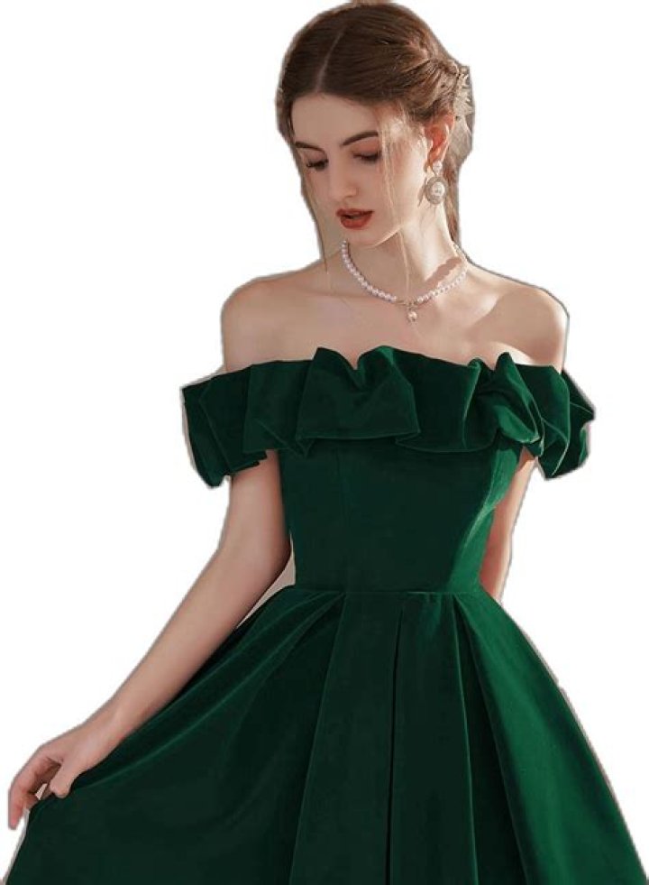 Clothing, Green, Shoulder, Dress, Joint, Human leg, Style, One-piece garment, Summer, Waist, Clothing, Green, Shoulder, Dress, Joint, Human leg, Style, One-piece garment, Summer, Waist,