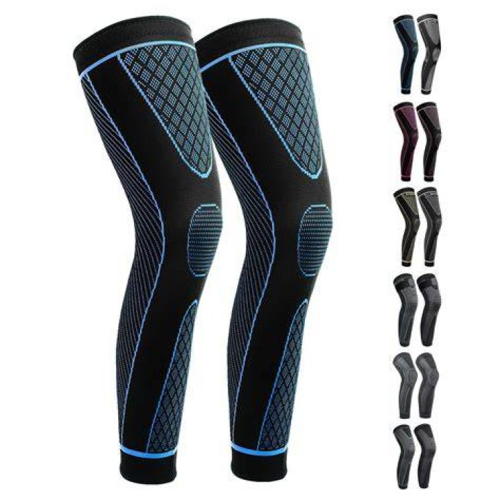 Clothing, Sleeve, Human leg, Textile, Joint, Style, Collar, Street fashion, Knee, Fashion, Clothing, Sleeve, Human leg, Textile, Joint, Style, Collar, Street fashion, Knee, Fashion,