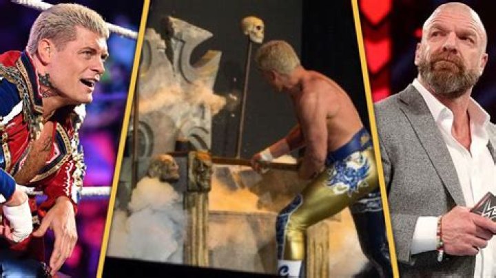 Cody Rhodes Breaks Throne at AEW Double or Nothing 2019
