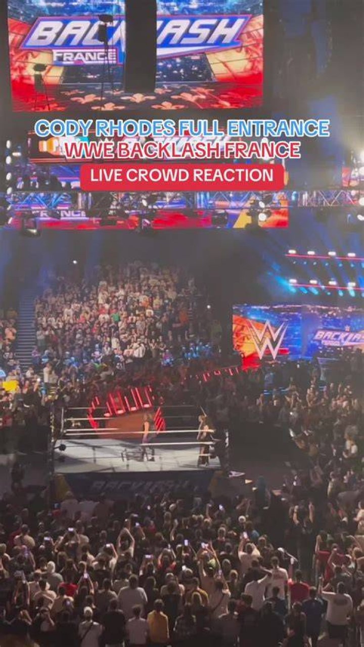 cody-rhodes-entrance