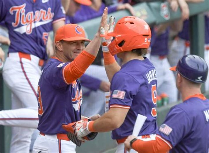 College Baseball Takeaways: Clemson, Miami Win Rivalry Thrillers — College Baseball, MLB Draft, Prospects