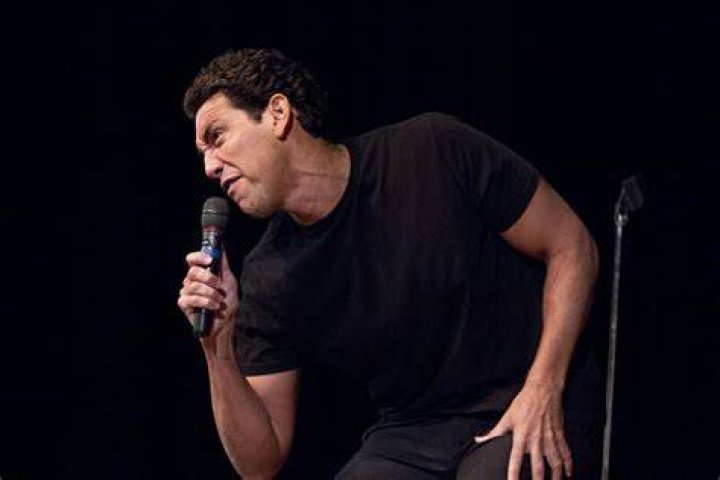 Comedian entertains for Hispanic Heritage Month Life + Entertainment