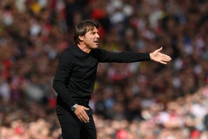 Conte tells Tottenham fans to curb expectations after Villa loss