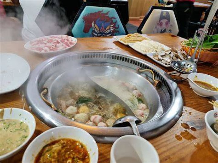 Cool Nan Hotpot SpaceThemed Restaurant Promo for July