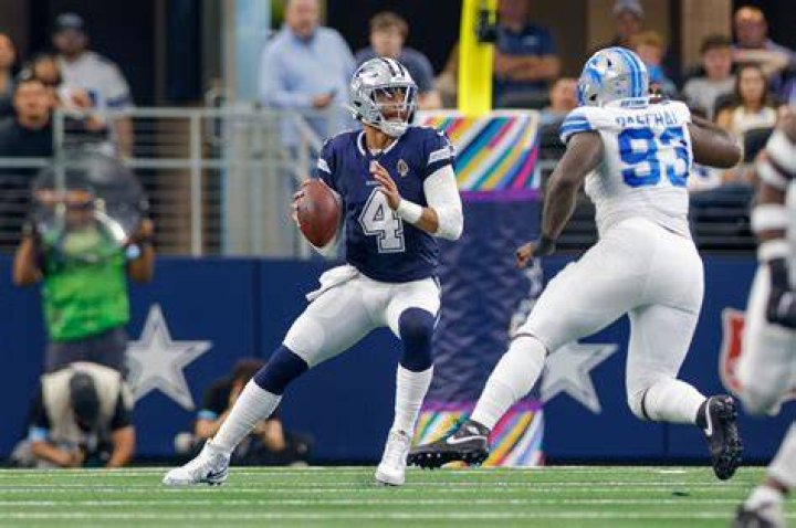 Cowboys Content At Quarterback