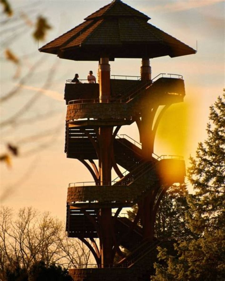Cox Arboretum And Gardens MetroPark: A Nature Lover's Paradise