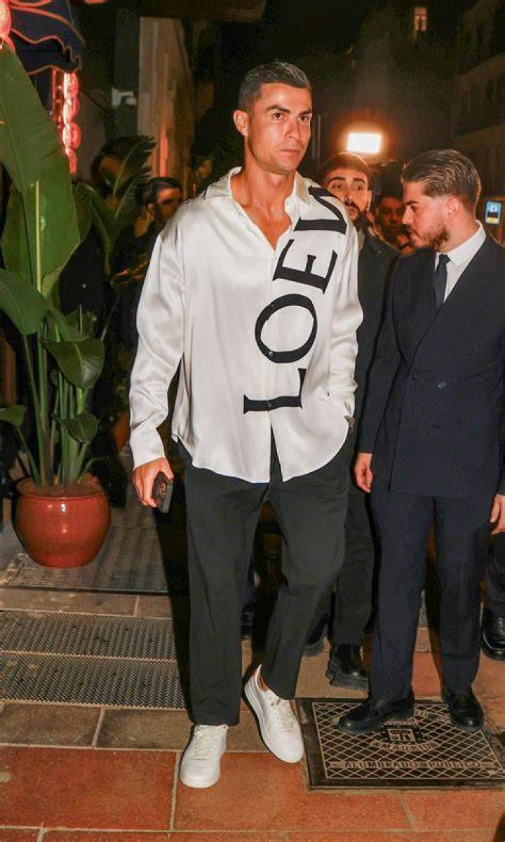 Cristiano Ronaldo spotted wearing women&rsquo;s engagement ring worth &pound;200k along with flashy &pound;380k Rolex watch