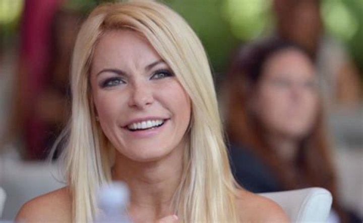 Crystal Hefner Net worth, Age: Kids, Wife, Bio-Wiki, Weight