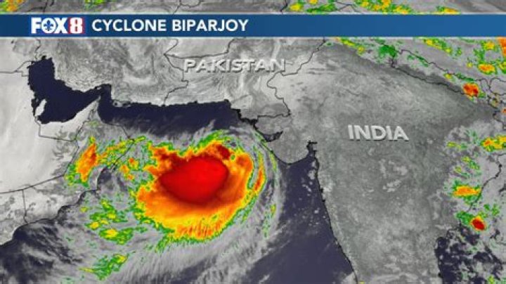 Cyclone Biparjoy set to make landfall in India, Pakistan