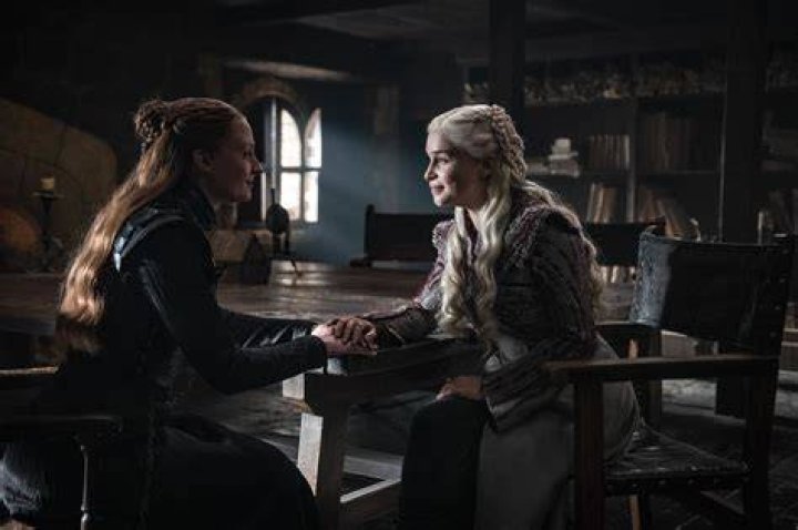 Daenerys smirking at Sansa when she arrives at Winterfell in Game of Thrones