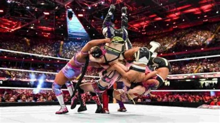 Damage Control Beats Bianca Belair WWE Clash At The Castle