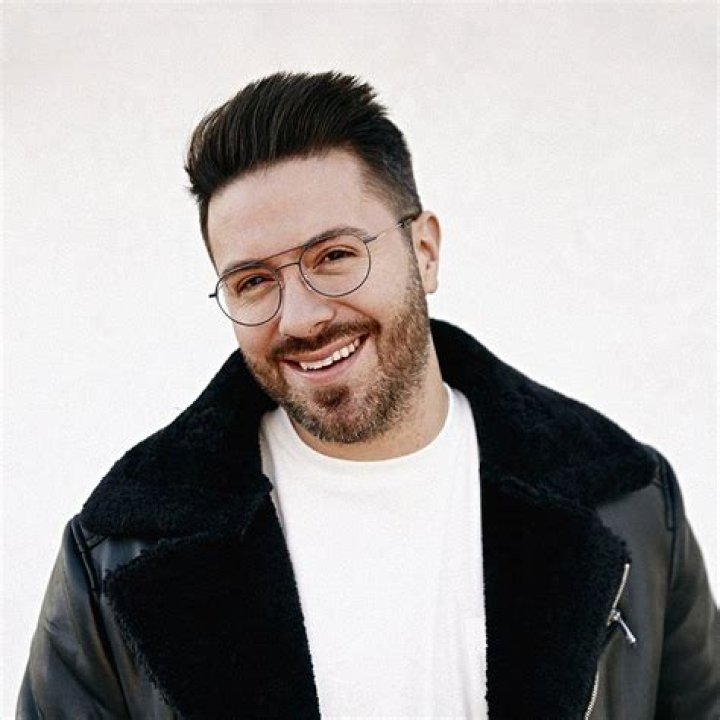 Danny Gokey | MultiTracks.com