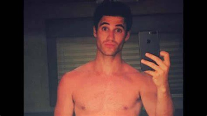Darren Criss Goes Completely Nude in NSFW Pic From the 'Versace' Set!