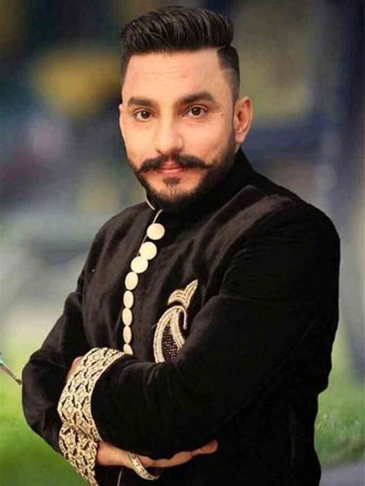 Deep Dhillon Net Worth, Age, Affairs, Height, Bio and More