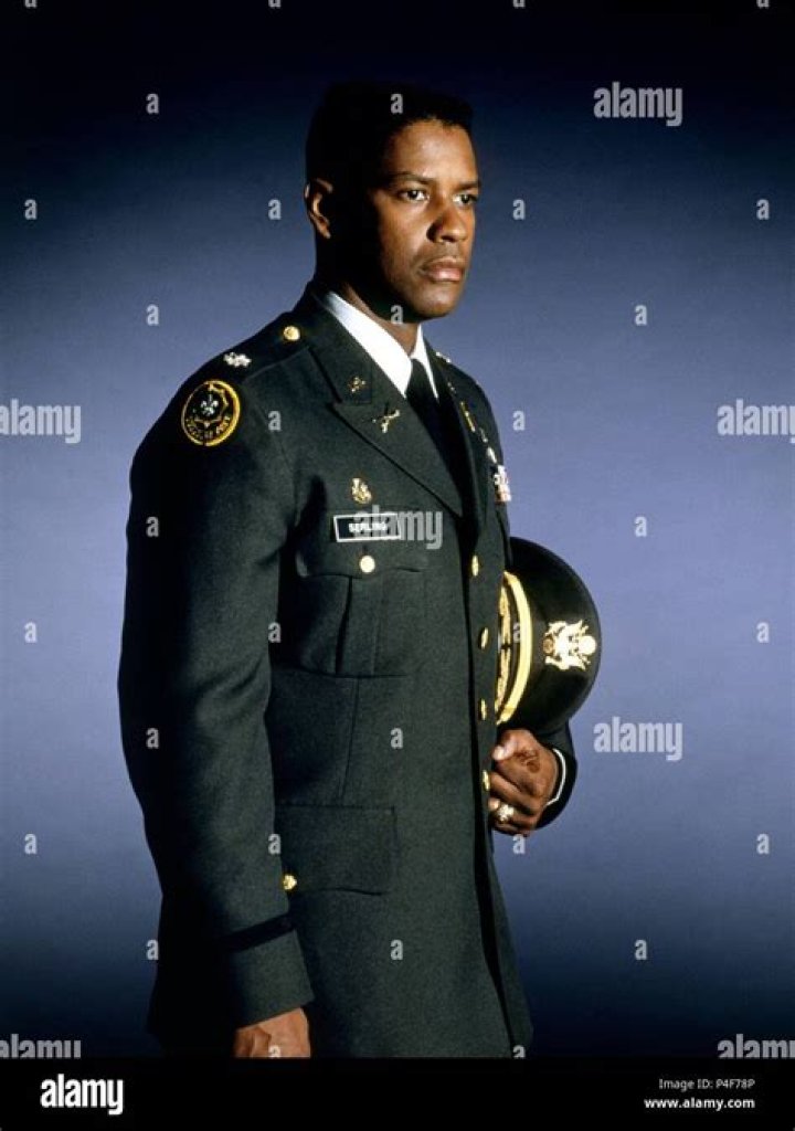 Denzel Washington in Courage Under Fire