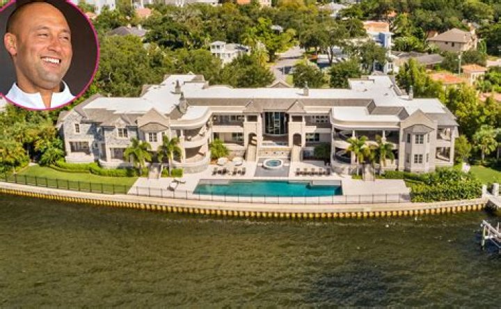 Derek Jeter’s Tampa Bay Neighbors Reveal How His $22.5 Million Home Troubled
Them Well Before Tom Brady Rented It