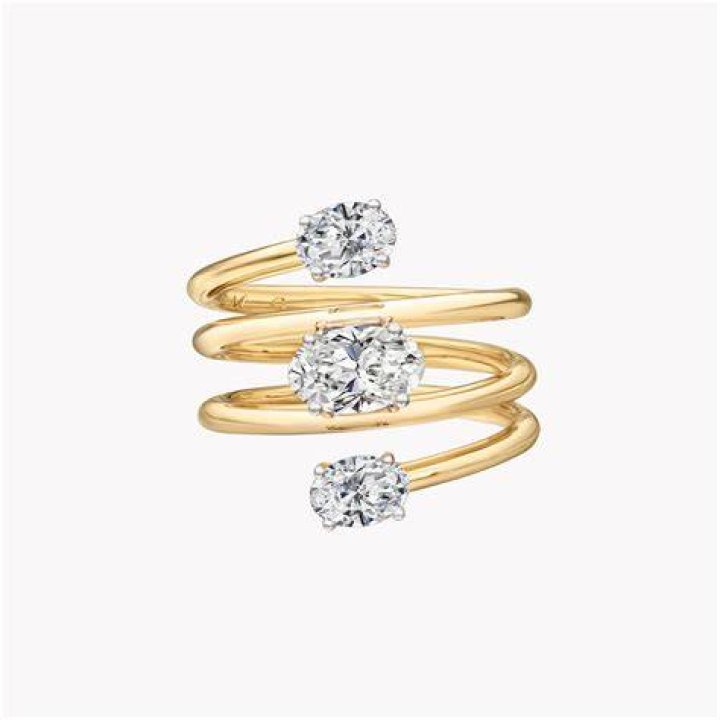 Diamond Oval Coil Ring Diamond Oval Coil Ring