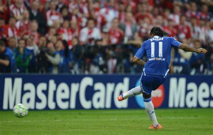 Didier Drogba's special message to Mason Mount after midfielder confirms Chelsea exit