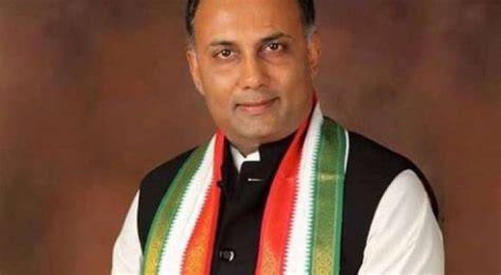 Dinesh Gundu Rao Wiki, Age, Net Worth, Height and More