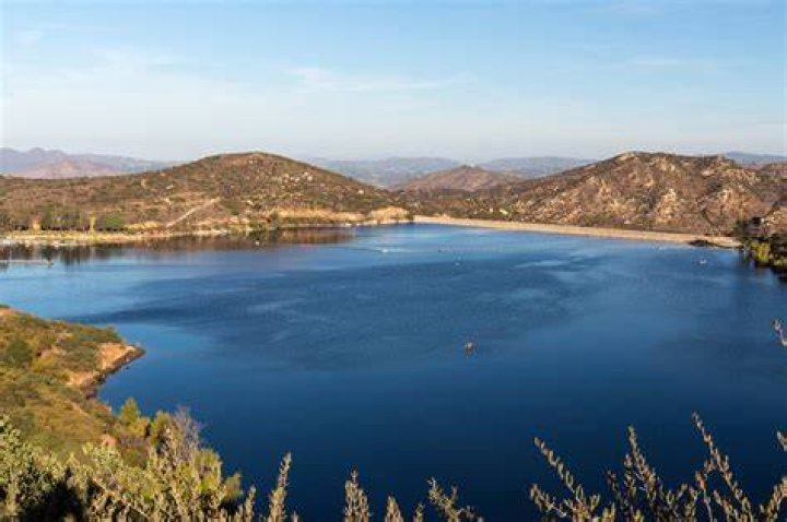 Discover The Hidden Gem Of Lake Poway Park