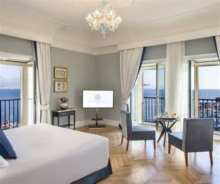 Discovering The Allure Of Boutique Hotel Naples