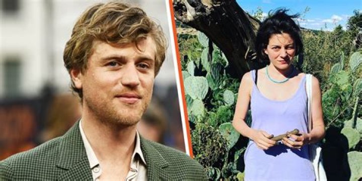Discovering The Life And Love Of Johnny Flynn's Wife: A Deep Dive Into Their Relationship