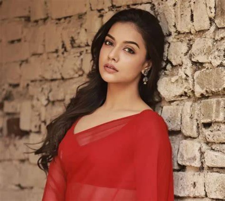 Divya Agarwal Height | Husband, Children, Parents, Net Worth