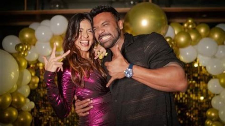 Divya Agarwal Husband