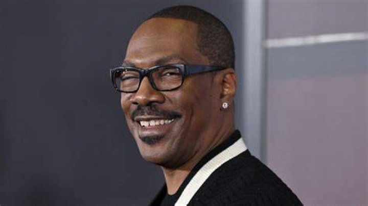 Does Eddie Murphy have a relative named Shayne? Does Eddie Murphy have a relative named Shayne?