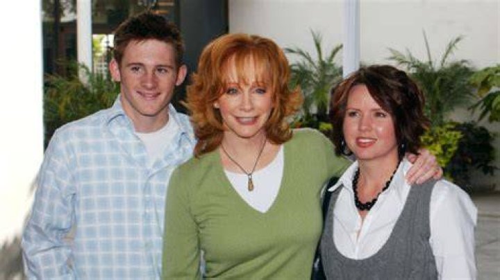 Does Reba McEntire Have Grandkids? A Comprehensive Look Into Reba's Family