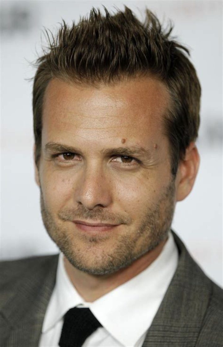 Download 1400x1050 Wallpaper Gabriel Macht, Suits Tv Show, Standard 43