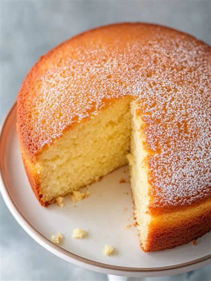 Easy vanilla sponge cake recipe
