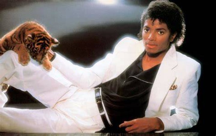 El traje blanco de Michael Jackson, protagonista del último proyecto de Hugo Boss