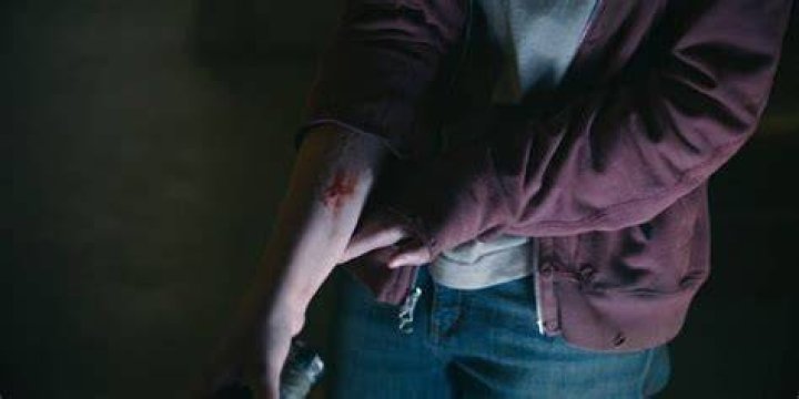 Ellie and her bite in The Last of Us
