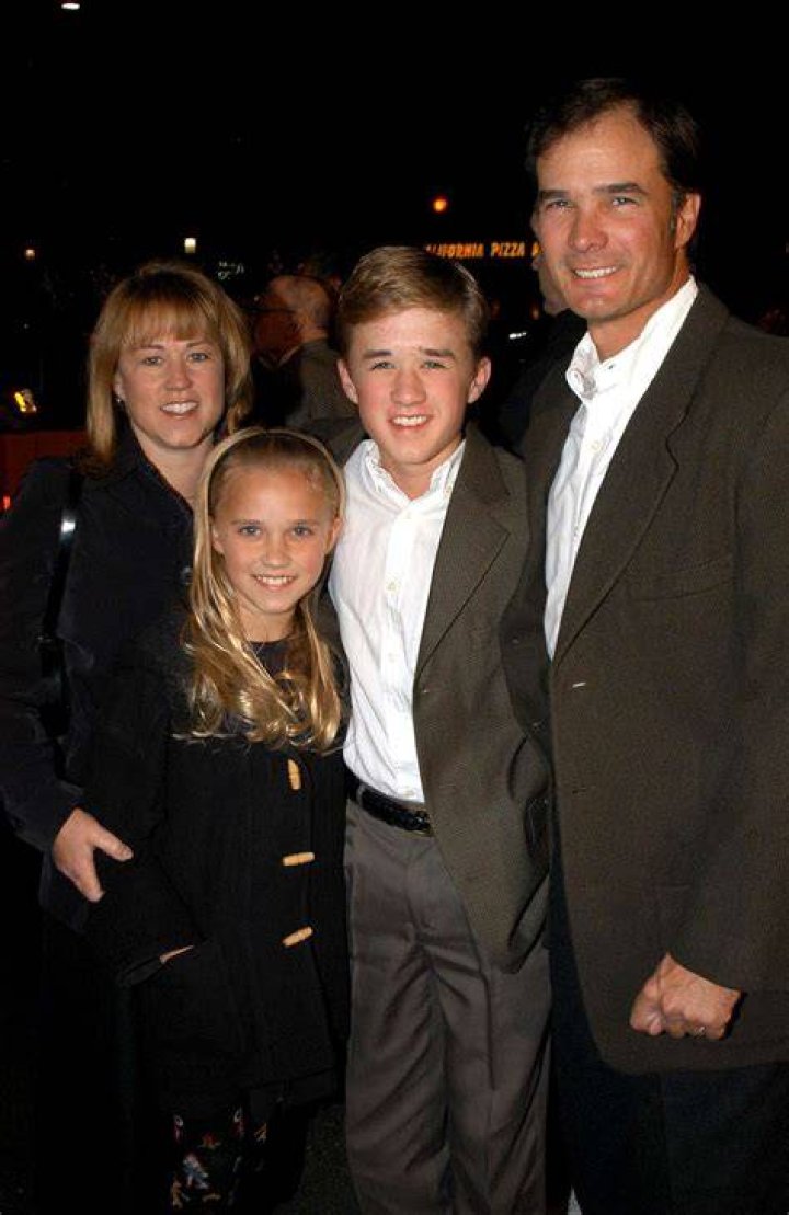 emily osment parents