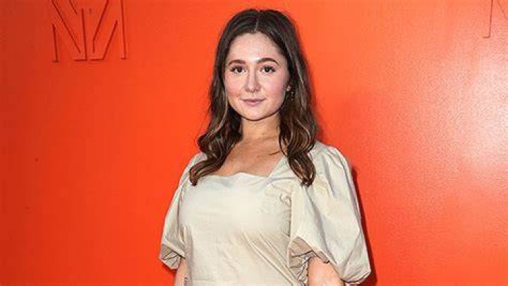 Emma Kenney Says 'Shameless' Set Became 'More of a Positive Place' After Emmy Rossum Left