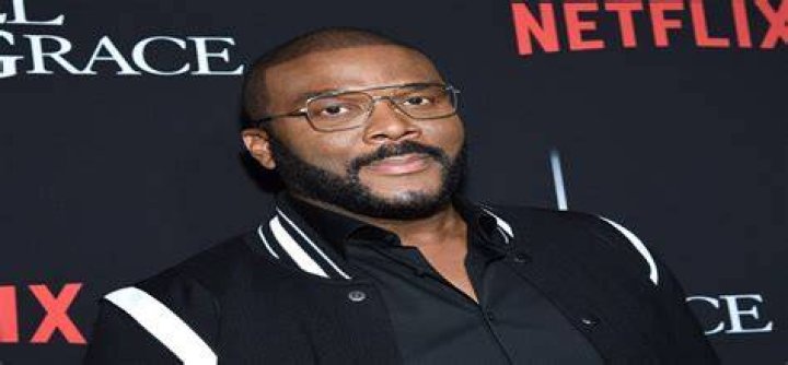 Emmitt Perry Sr. Net Worth, Salary, Age, Height, Bio, Family, Career